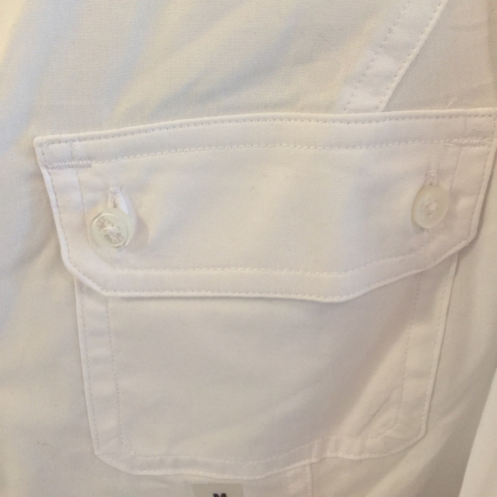 Button up top - Picture 4 of 5